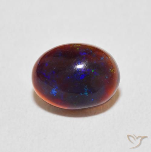 Opale Multicolore naturelle ovale, 0.83 ct, Opaque