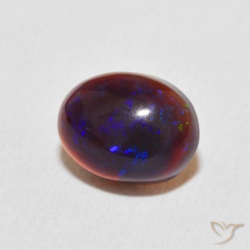 Opale Multicolore naturelle ovale, 0.83 ct, Opaque