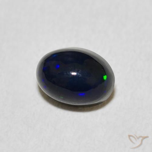 Opale Multicolore naturelle ovale, 0.67 ct, Opaque