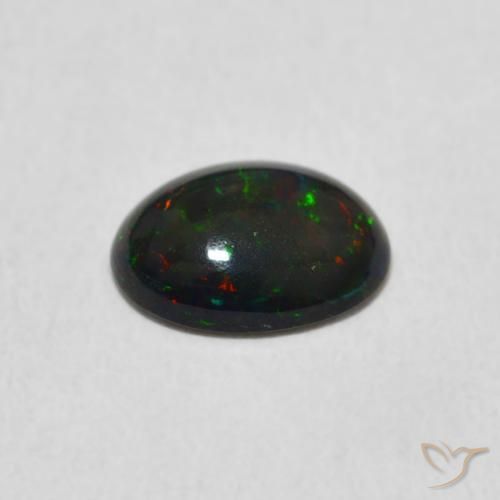 Opale Multicolore naturelle ovale, 0.68 ct, Opaque