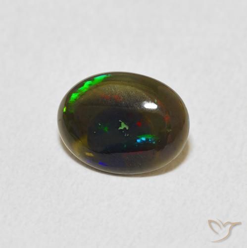 Opale Multicolore naturelle ovale, 0.70 ct, Opaque