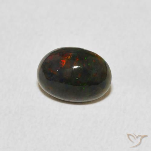 Opale Multicolore naturelle ovale, 0.67 ct, Opaque
