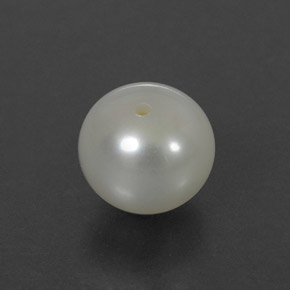Perle crème naturelle sphère / boule, 3,50 ct, opaque