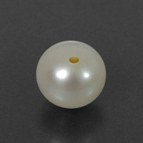 Perle crème naturelle sphère / boule, 3,81 ct, opaque