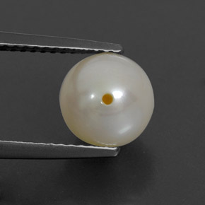 perle Crème naturelle Sphère / Boule, 3.82 ct, Opaque