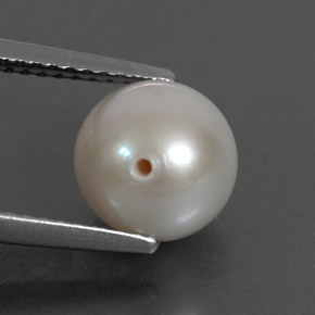 Perle crème naturelle sphère / boule, 3,60 ct, opaque