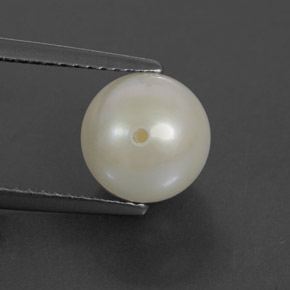 Perle blanc naturelle sphère / boule, 3,85 ct, opaque
