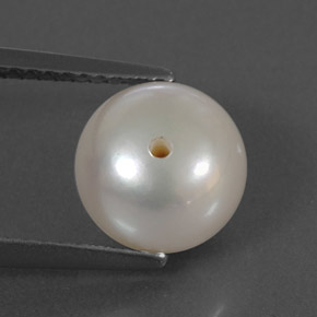 Perle blanc naturelle sphère / boule, 3,95 ct, opaque