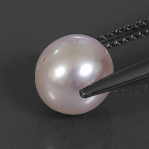Perle rose naturelle sphère / boule, 3,36 ct, opaque