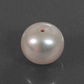 Perle rose naturelle sphère / boule, 3,22 ct, opaque