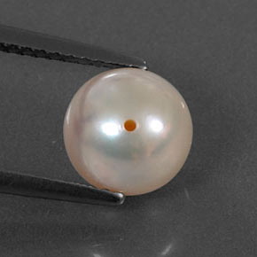 Perle rose naturelle sphère / boule, 3,10 ct, opaque