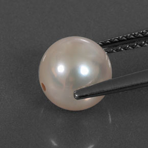 Perle rose naturelle sphère / boule, 3,10 ct, opaque
