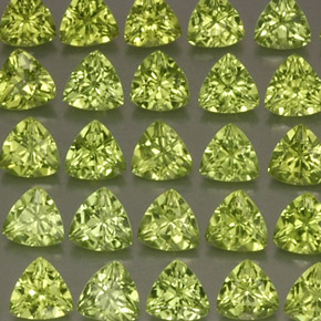 Achetez naturel ct vert péridot gems, trillion, en provenance chine chez gemselect. en stock, livraison internationale!
