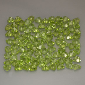 Achetez naturel ct vert péridot gems, trillion, en provenance chine chez gemselect. en stock, livraison internationale!