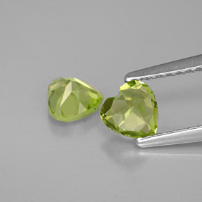 Achetez naturel ct vert péridot gems, forme de coeur, en provenance chine chez gemselect. en stock, livraison internationale!