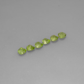 Achetez naturel ct vert péridot gems, forme de coeur, en provenance chine chez gemselect. en stock, livraison internationale!