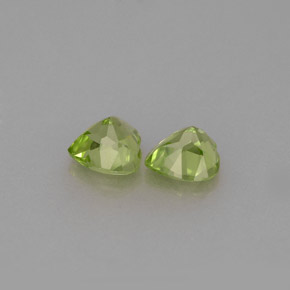 Achetez naturel ct vert péridot gems, forme de coeur, en provenance chine chez gemselect. en stock, livraison internationale!