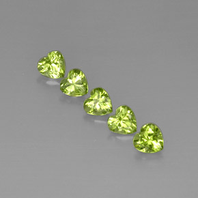 Achetez naturel ct vert péridot gems, forme de coeur, en provenance chine chez gemselect. en stock, livraison internationale!