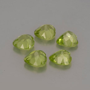 Achetez naturel ct vert péridot gems, forme de coeur, en provenance chine chez gemselect. en stock, livraison internationale!