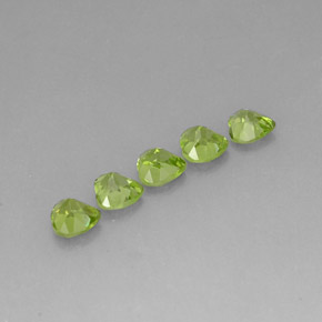 Achetez naturel ct vert péridot gems, forme de coeur, en provenance chine chez gemselect. en stock, livraison internationale!