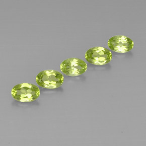 Achetez naturel ct vert péridot gems, coupe ovale, en provenance chine chez gemselect. en stock, livraison internationale!