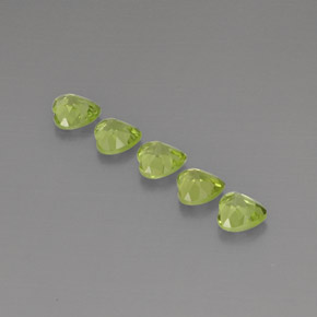Achetez naturel ct vert péridot gems, forme de coeur, en provenance chine chez gemselect. en stock, livraison internationale!