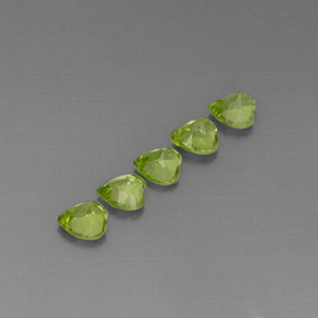 Achetez naturel ct vert péridot gems, forme de coeur, en provenance chine chez gemselect. en stock, livraison internationale!