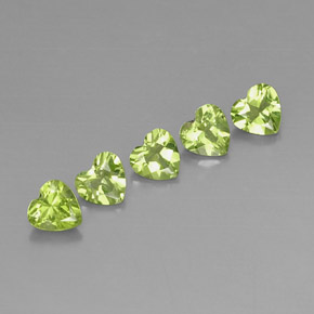 Achetez naturel ct vert péridot gems, forme de coeur, en provenance chine chez gemselect. en stock, livraison internationale!