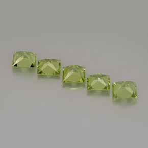 Achetez naturel ct vert péridot gems, carré, en provenance chine chez gemselect. en stock, livraison internationale!