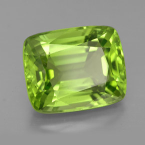 Péridot vert naturelle coupe coussin, 5,68 ct, VVS