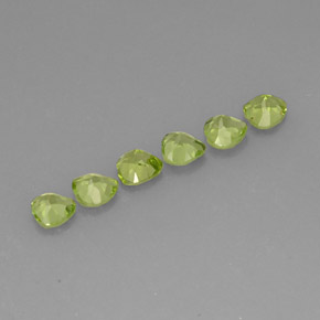 Achetez naturel ct vert péridot gems, forme de coeur, en provenance chine chez gemselect. en stock, livraison internationale!