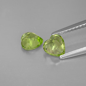 Achetez naturel ct vert péridot gems, forme de coeur, en provenance chine chez gemselect. en stock, livraison internationale!
