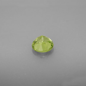 Péridot vert naturelle coupe roude, 0,81 ct, VS