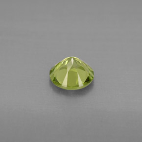 Péridot vert naturelle coupe roude, 0,84 ct, VS