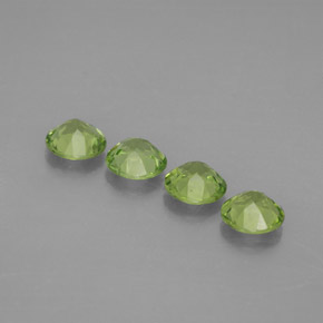 Achetez naturel ct vert péridot gems, coupe roude, en provenance chine chez gemselect. en stock, livraison internationale!