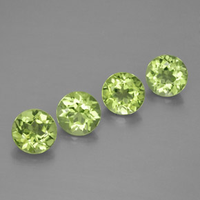 Achetez naturel ct Vert éclatant Péridot gems, Coupe roude, En provenance Chine chez GemSelect. En stock, livraison internationale!