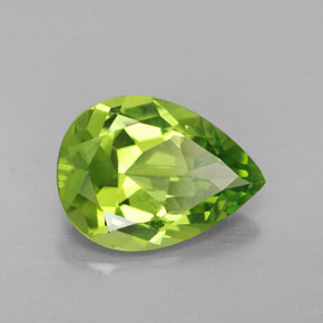 Péridot vert naturelle en forme de poire, 3,38 ct, VVS
