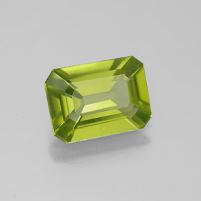 Péridot vert naturelle taille émeraude, 1,75 ct, VVS-VS