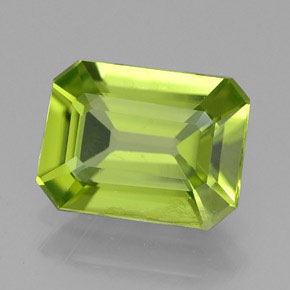 Péridot vert naturelle taille émeraude, 1,93 ct, VS-SI