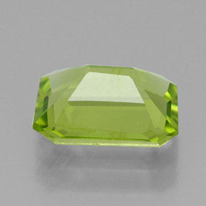 Péridot vert naturelle taille émeraude, 1,93 ct, VS-SI