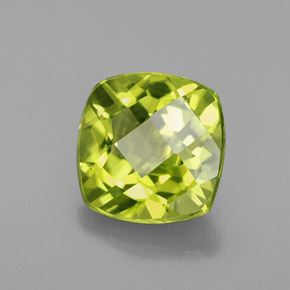 Péridot vert naturelle coupe coussin, 2,21 ct, VS-SI