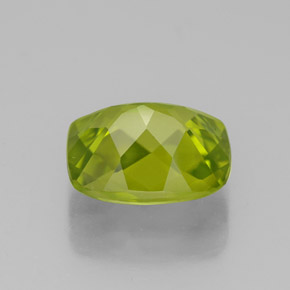 Péridot vert naturelle coupe coussin, 3,17 ct, VS