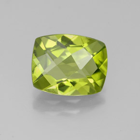Péridot vert naturelle coupe coussin, 2,50 ct, VS