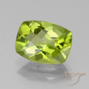 Péridot Vert jaunâtre naturelle Coussin, 2.29 ct, VS