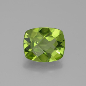 Péridot vert naturelle coupe coussin, 2,48 ct, VS