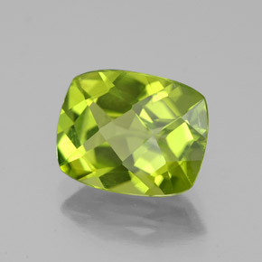 Péridot vert naturelle coupe coussin, 3,08 ct, VS-SI