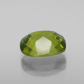 Péridot vert naturelle coupe coussin, 2,88 ct, VS