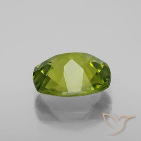 Péridot Vert éclatant naturelle Coussin, 2.65 ct, VS-SI