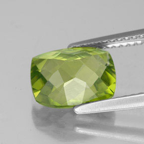 Péridot vert naturelle coupe coussin, 2,63 ct, VS