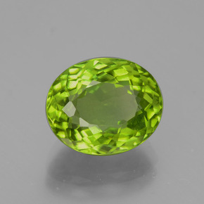 Péridot vert naturelle coupe ovale, 5,79 ct, VS